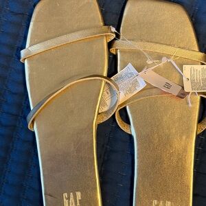 GAP Women's Shimmering Gold Sandals